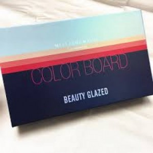 Beauty Glazed Color Board Eye Shadow Palatte